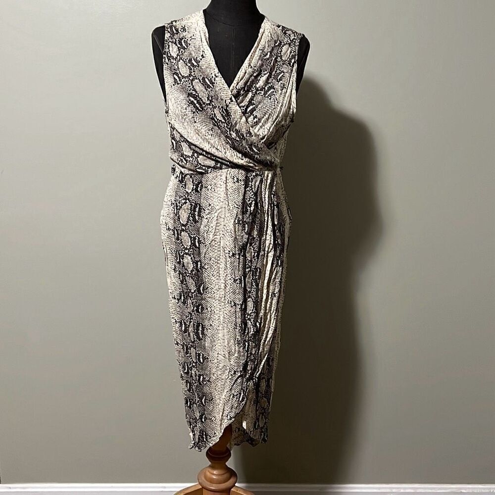 Paper Heart Women's Neutral Beige Snake Print V-Neck Self Tie Midi Dress